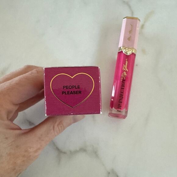 Too Faced Power Plumping Hydrating Lip Gloss People Pleaser - Picture 2 of 2